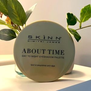Skinn About Time Day To Night Eyeshadow Palette